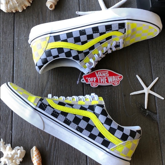 Vans Shoes - 🌴🌼VANS- SUEDE CHECKERED OLD SCHOOL🌼🌴